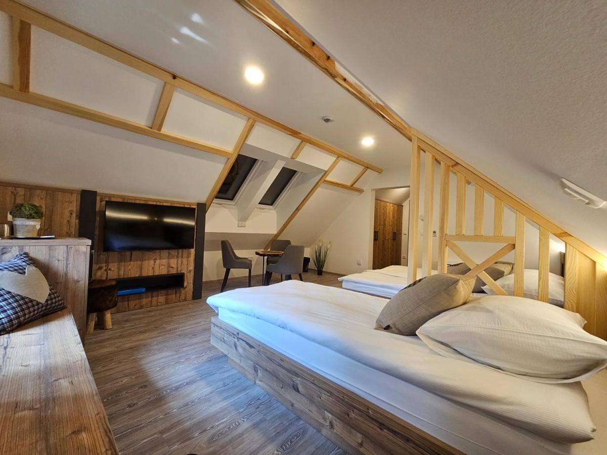 Pr Anzl Hotel Блед Екстериор снимка