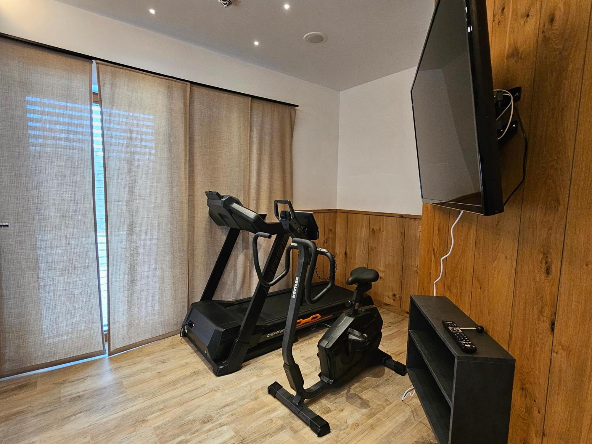 Pr Anzl Hotel Блед Екстериор снимка